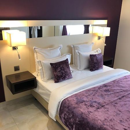 Hotel M'Lys Conakry Eksteriør billede